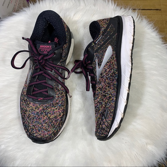 brooks adrenaline confetti